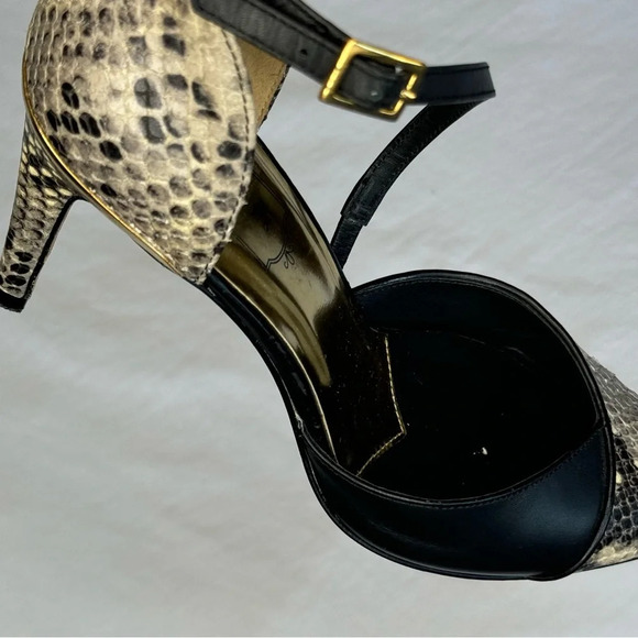 Ted Baker faux python leather strapped high heels gold hardware size 7 excellent - Picture 6 of 16